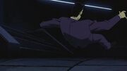 Goro viene aggredito