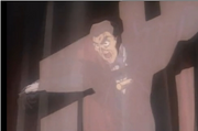 Daisuke aparece muerto en la cruz