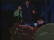 Kogoro, ran y Conan encuantran muerto a Yuji