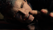 DMC5-NeroClose2