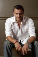 Ray Stevenson10