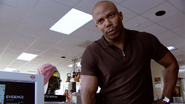 Doakes comes to Dexter about the Hotel Cokehead Murders