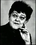 Ed's mother, Clarnell