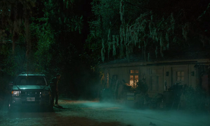 Dexter finds Sussman's cabin