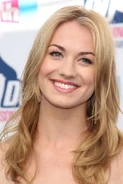 Yvonne Strahovski19.jpg (184 KB)