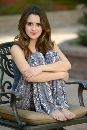 Laura Marano 2