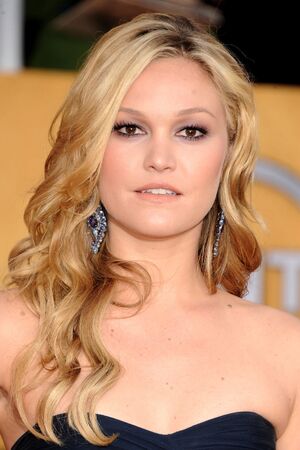 julia stiles dexter season 5