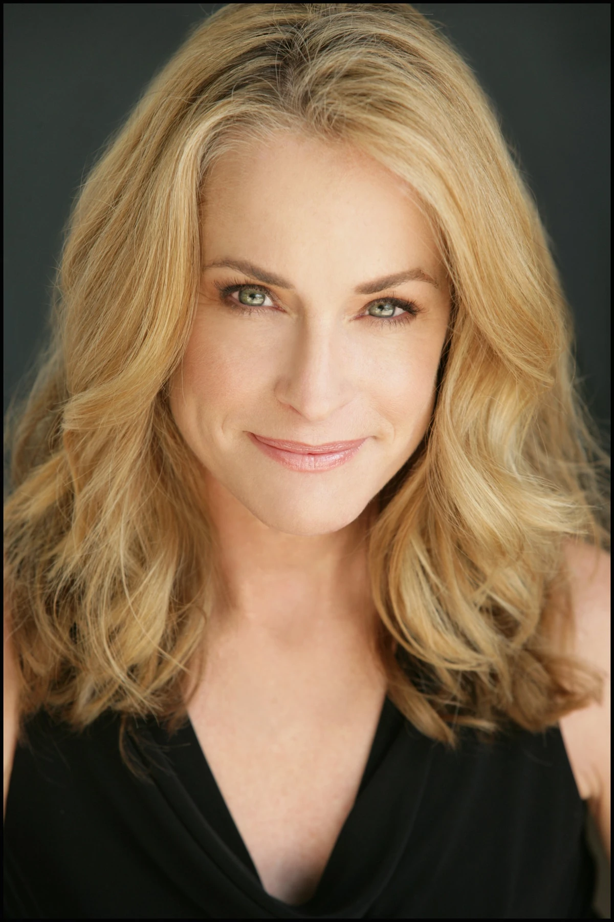 Amanda Wyss | Dexter Wiki | Fandom, image size:1200x1800