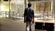 Dexter returns to arena to search for Benny