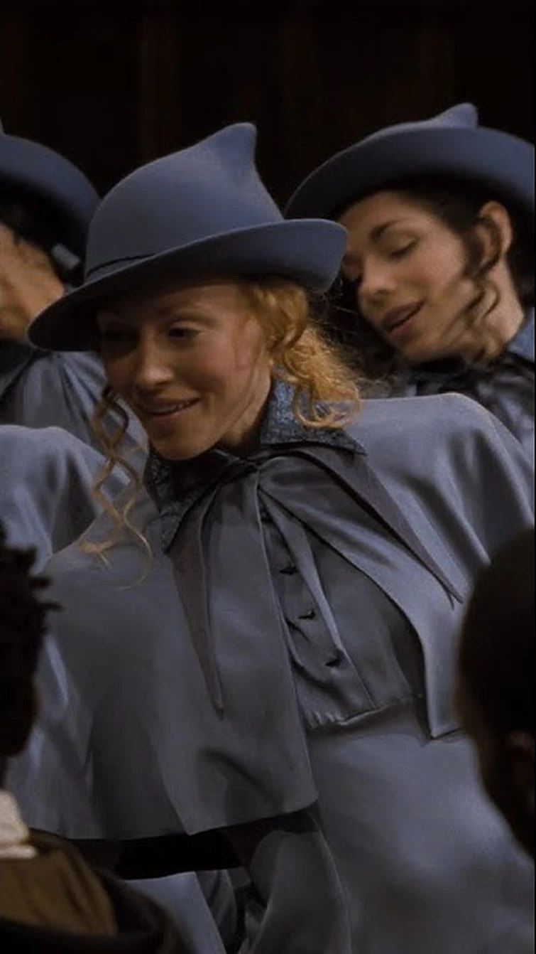 Beauxbatons and Durmstrang arrive at Hogwarts #HarryPotter #Hogwarts #Beauxbatons #Durmstrang