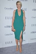 Jenna-Elfman--2015-ELLE-Women-in-Hollywood-Awards--02-662x997