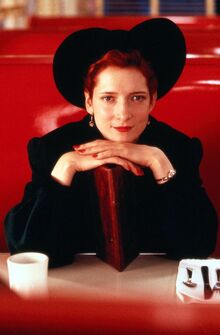 Glenne Headley