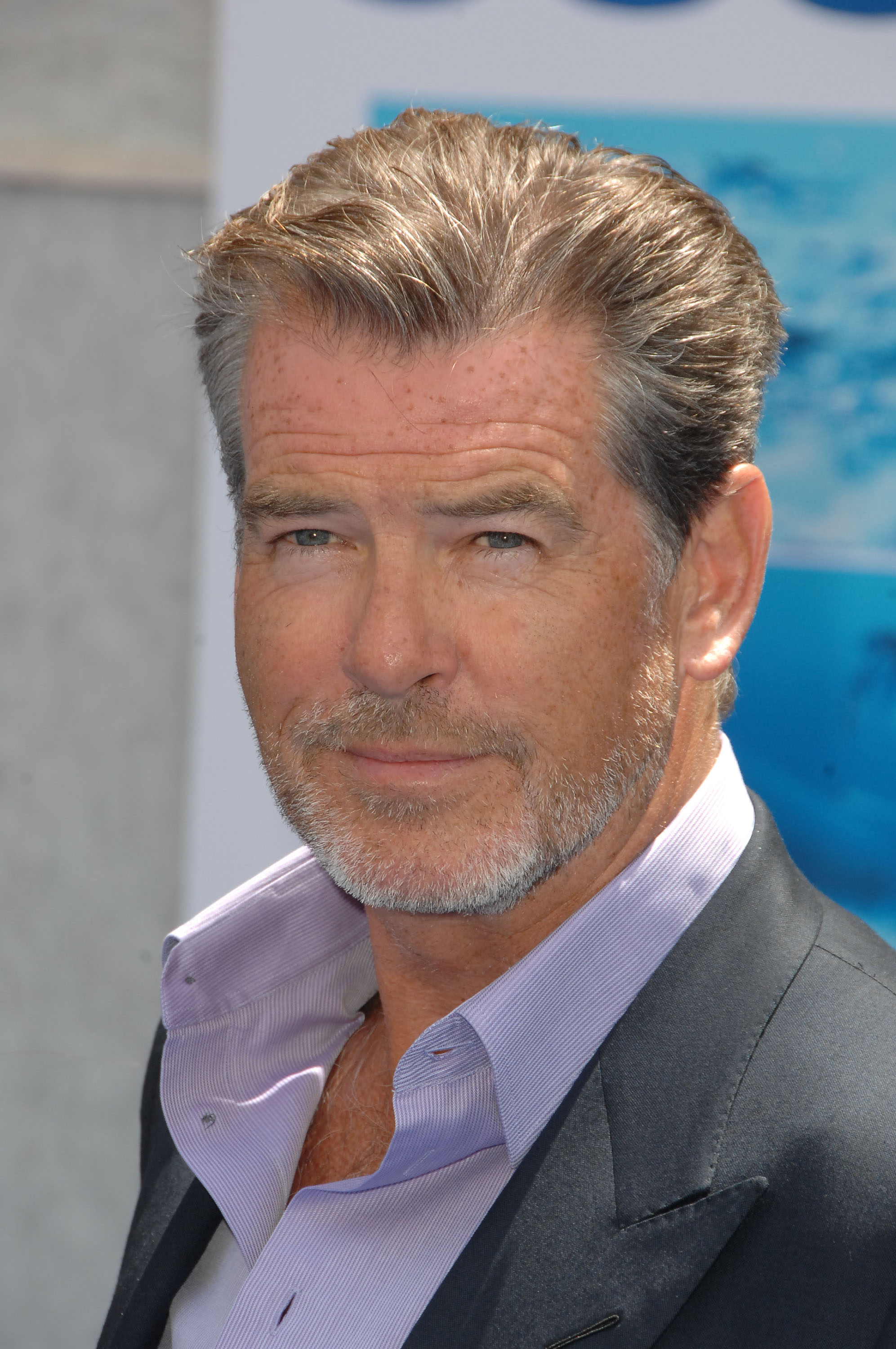 pierce brosnan goldeneye hair