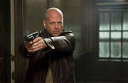 Brucewillis460x300