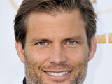 Casper Van Dien