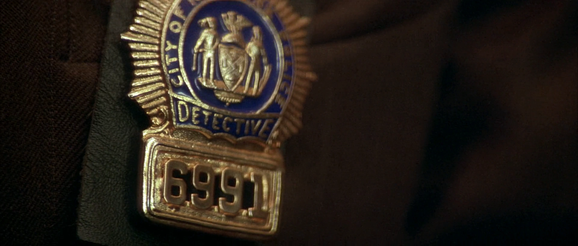 警察優パッチ Ricky Walsh | Die Hard Wiki | Fandom