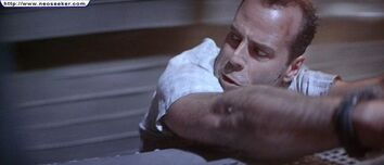 Die hard with a vengeance image24