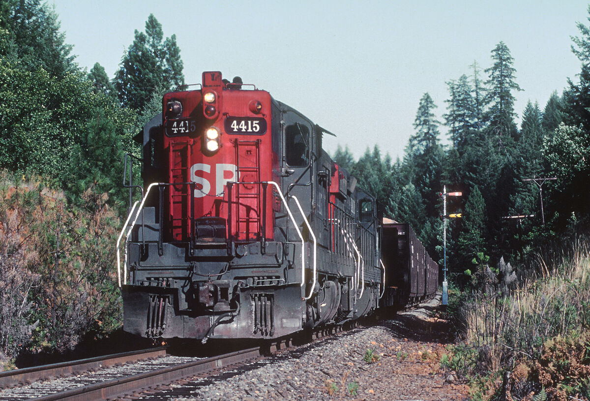 アメリカ　ＥＭＤ ＳＤ９形ディーゼル機関車 EMD SD9 - Wikipedia