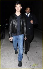 Taylor-lautner-post-grammy-party-06