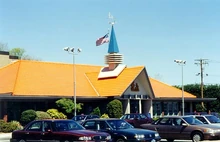 A HoJo's in Milford, CT, in 2003.