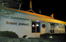 A HoJo's in Lake Harmony, PA, in 2010, a year before the restaurant was restored to its 70s look.