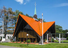 A Hojo's gate lodge in West Boylston, MA.
