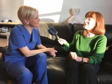 Seiffe (right) together with Andrea Kathrin Loewig (left) (2017)