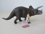 Barbie e il triceratopo