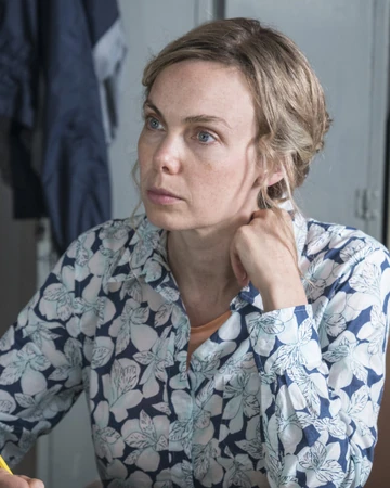 Suzie Boreton Dirk Gently S Holistic Wiki Fandom Find the hottest pararibulitis stories you'll love. suzie boreton dirk gently s holistic