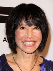 Lauren Tom.jpg