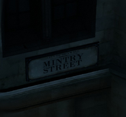 A sign for Mintry Street, close-up.