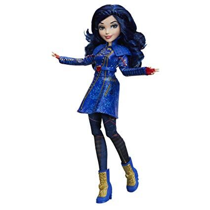 Disney Descendants 2 Isle Of The Lost Royal Yacht Ball Uma Doll