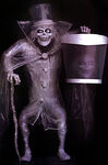 Hatbox Ghost (Haunted Holidays website)