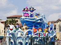 Ariel & Eric at the Dreams Come True Parade