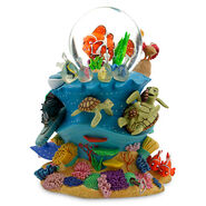 Finding Nemo Snowglobe 2