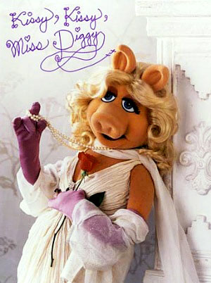 Miss Piggy as Mrs Claus Jim Henson's Muppets Christmas Hamilton Collection Plush