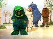 Bernadette-peters-monsters.jpg (170 KB)