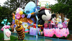 Oswald float in 's Disney's Easter Wonderland.