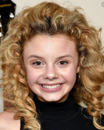 Mallory James Mahoney | Disney Mania Wiki | Fandom