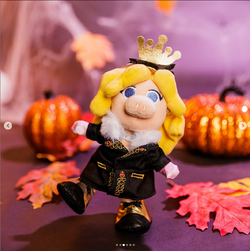 Evil Queen Inspired Outfit by Wes Jenkins Snow White and the