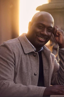 Richard T. Jones | Disney+ Australia Wiki | Fandom