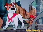 Hidden Mickey on Einstein's paw in Oliver & Company