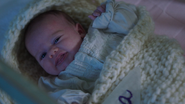 Once Upon a Time - 1x20 - The Stranger - Baby Emma