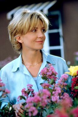 Elizabeth James | Disney Wiki | Fandom