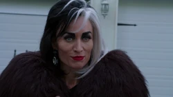 Cruella en el mundo moderno.