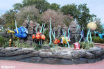 Nemo cast of characters outside The Seas