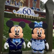 DLR60thVinylmation0005