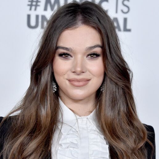 Hailee Steinfeld