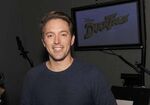 Beck Bennett behind the scenes of DuckTales.