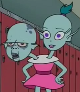 Cindy (gemeen hoofd) in Lloyd in Space
